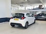 Toyota Yaris 1.5 Hybrid Dynamic | Apple Carplay/ Android auto | Navigatie | Camera | NL | 1 Eig |