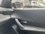 Peugeot 2008 1.2 Hybrid 145 PK GT | Automaat Hybride | BOUWJAAR 2026 DEMO MET €7.000 VOORDEEL | 360 Graden Camera | Dode Hoek Detectie | Parkeersensoren V+A | Full LED Verlichting | Zwart Dak | Hoge Zitpositie | Climate Control | Navigatie | Dakrails | Adaptieve Cruise Control | Apple Carplay & Android Auto draadloos | 18" Lichtmetalen Velgen |