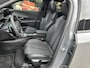 Peugeot 2008 1.2 Hybrid 145 PK GT | Automaat Hybride | BOUWJAAR 2026 DEMO MET €7.000 VOORDEEL | 360 Graden Camera | Dode Hoek Detectie | Parkeersensoren V+A | Full LED Verlichting | Zwart Dak | Hoge Zitpositie | Climate Control | Navigatie | Dakrails | Adaptieve Cruise Control | Apple Carplay & Android Auto draadloos | 18" Lichtmetalen Velgen |