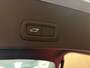 Volvo XC40 2.0 T4 Momentum Pro * Trekhaak / Harman/Kardon / NL auto / Dealer onderhouden *