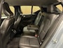 Volvo XC40 2.0 T4 Momentum Pro * Trekhaak / Harman/Kardon / NL auto / Dealer onderhouden *