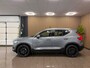 Volvo XC40 2.0 T4 Momentum Pro * Trekhaak / Harman/Kardon / NL auto / Dealer onderhouden *