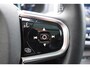Volvo XC90 T8 455PK Automaat Plug-in hybrid AWD Ultimate Dark / Bowers & Wilkins / Luchtvering / Head Up Display / 360 Camera / Massagestoelen / Gelaagde Zijruiten / Trekhaak /