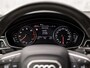 Audi A5 Sportback 40 TFSI quattro S-Line Sport 204Pk Automaat (SCHUIFDAK, 2X S-LINE, BLACK PACK, APPLE CARPLAY, LEDER/ALCANTARA, ELEK SPORTSTOELEN, CAMERA, SFEERVERLICHTING, ADAPTIVE CRUISE, STOELVERWARMING, MASSAGE, NIEUWSTAAT)