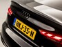 Audi A5 Sportback 40 TFSI quattro S-Line Sport 204Pk Automaat (SCHUIFDAK, 2X S-LINE, BLACK PACK, APPLE CARPLAY, LEDER/ALCANTARA, ELEK SPORTSTOELEN, CAMERA, SFEERVERLICHTING, ADAPTIVE CRUISE, STOELVERWARMING, MASSAGE, NIEUWSTAAT)