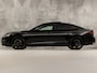 Audi A5 Sportback 40 TFSI quattro S-Line Sport 204Pk Automaat (SCHUIFDAK, 2X S-LINE, BLACK PACK, APPLE CARPLAY, LEDER/ALCANTARA, ELEK SPORTSTOELEN, CAMERA, SFEERVERLICHTING, ADAPTIVE CRUISE, STOELVERWARMING, MASSAGE, NIEUWSTAAT)