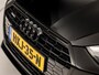 Audi A5 Sportback 40 TFSI quattro S-Line Sport 204Pk Automaat (SCHUIFDAK, 2X S-LINE, BLACK PACK, APPLE CARPLAY, LEDER/ALCANTARA, ELEK SPORTSTOELEN, CAMERA, SFEERVERLICHTING, ADAPTIVE CRUISE, STOELVERWARMING, MASSAGE, NIEUWSTAAT)