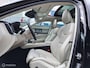 Volvo XC60 2.0 B5 MOMENTUM EXCLUSIVE