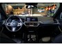 BMW X3 xDrive30e High Exe M 50 Jaar Edition M-Sport Facelift Sportstoelen Leder, Panoramadak, Variabele Sportbesturing met verwarmd stuur, Bmw Live Dash+, DAB, Hifi actief+, Spiegel/ Parkeer/ Winter/ Ambiente pakket, Electr. Trekhaak, Lmv.
