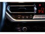 BMW X3 xDrive30e High Exe M 50 Jaar Edition M-Sport Facelift Sportstoelen Leder, Panoramadak, Variabele Sportbesturing met verwarmd stuur, Bmw Live Dash+, DAB, Hifi actief+, Spiegel/ Parkeer/ Winter/ Ambiente pakket, Electr. Trekhaak, Lmv.