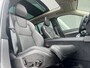 Volvo XC90 2.0 T8 Plug-in hybrid AWD Ultra Dark 455pk Luchtvering / Trekhaak / Massage Stoelen