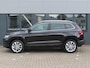 Skoda Karoq 1.5 TSI ACT Style DSG | sportstoelen | groot nav | voorruitverwarming | stoelverwarming | elektrische stoel + geheugen | camera | adaptive cruise