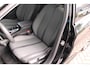 Peugeot 208 1.2 Hybrid 110 e-DCS6 Automaat Allure Airco Carplay Rondom sensoren Nieuwstaat