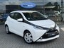 Toyota Aygo 1.0 VVT-i x-play Interesse, Proefrit? Bel of app met: 06-24 28 28 42 / 06-42130156