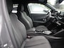 Peugeot e-2008 GT EV 54kWh 156PK Automaat, Rijklaarprijs, Navigatie Camera Adaptieve cruise control