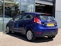 Ford Fiesta 1.0 EcoBoost Titanium 100PK NIEUWE DISTRIBUTIERIEM!! Trekhaak Voorruitverwarming Climate Navi Cruise Parkeersensoren 16" Velgen *Dealer Onderhouden*