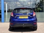 Ford Fiesta 1.0 EcoBoost Titanium 100PK NIEUWE DISTRIBUTIERIEM!! Trekhaak Voorruitverwarming Climate Navi Cruise Parkeersensoren 16" Velgen *Dealer Onderhouden*