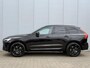Volvo XC60 T6 Plug-in hybrid AWD 335PK Plus Black Edition | €76.447 | Panoramadak | Head-up Display | 360 graden camera | Harman Kardon | Sportstoelen nappaleder | 21" Lichtmetalen velgen | Verwarmde voorstoelen & stuurwiel | Adaptieve Cruise Control | BLIS Dodehoekdetectie