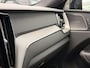 Volvo XC60 T6 Plug-in hybrid AWD 335PK Plus Black Edition | €76.447 | Panoramadak | Head-up Display | 360 graden camera | Harman Kardon | Sportstoelen nappaleder | 21" Lichtmetalen velgen | Verwarmde voorstoelen & stuurwiel | Adaptieve Cruise Control | BLIS Dodehoekdetectie