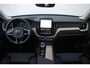 Volvo XC60 T6 Plug-in hybrid AWD Ultra Dark | 20-Inch Lichtmetalen velgen met Allweatherbanden | Google Maps Navigatie | Elektrisch bedienbaar panoramisch dak | Luchtvering | 360 graden camera | Adaptieve Cruise Control | Elektrisch verstelbare voorstoelen met geheugenfunctie | Verwarmbare voorstoelen | Verwarmbaar stuurwiel | Trekhaak, semi elektrisch inklapbaar