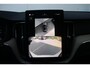 Volvo XC60 T6 Plug-in hybrid AWD Ultra Dark | 20-Inch Lichtmetalen velgen met Allweatherbanden | Google Maps Navigatie | Elektrisch bedienbaar panoramisch dak | Luchtvering | 360 graden camera | Adaptieve Cruise Control | Elektrisch verstelbare voorstoelen met geheugenfunctie | Verwarmbare voorstoelen | Verwarmbaar stuurwiel | Trekhaak, semi elektrisch inklapbaar