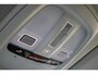 Volvo XC60 T6 Plug-in hybrid AWD Ultra Dark | 20-Inch Lichtmetalen velgen met Allweatherbanden | Google Maps Navigatie | Elektrisch bedienbaar panoramisch dak | Luchtvering | 360 graden camera | Adaptieve Cruise Control | Elektrisch verstelbare voorstoelen met geheugenfunctie | Verwarmbare voorstoelen | Verwarmbaar stuurwiel | Trekhaak, semi elektrisch inklapbaar