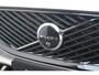 Volvo XC60 T6 Plug-in hybrid AWD Ultra Dark | 20-Inch Lichtmetalen velgen met Allweatherbanden | Google Maps Navigatie | Elektrisch bedienbaar panoramisch dak | Luchtvering | 360 graden camera | Adaptieve Cruise Control | Elektrisch verstelbare voorstoelen met geheugenfunctie | Verwarmbare voorstoelen | Verwarmbaar stuurwiel | Trekhaak, semi elektrisch inklapbaar