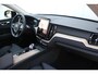 Volvo XC60 T6 Plug-in hybrid AWD Ultra Dark | 20-Inch Lichtmetalen velgen met Allweatherbanden | Google Maps Navigatie | Elektrisch bedienbaar panoramisch dak | Luchtvering | 360 graden camera | Adaptieve Cruise Control | Elektrisch verstelbare voorstoelen met geheugenfunctie | Verwarmbare voorstoelen | Verwarmbaar stuurwiel | Trekhaak, semi elektrisch inklapbaar