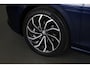 Volkswagen Golf 1.5 TSI Life Business 1e eigenaar | Pano | Stoel/Stuurverw. | IQ Light | LED Matrix | Alcantara | Memorystoel | Massage | Carplay | 17" LMV | PDC V+A
