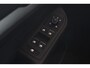 Volkswagen Golf 1.5 TSI Life Business 1e eigenaar | Pano | Stoel/Stuurverw. | IQ Light | LED Matrix | Alcantara | Memorystoel | Massage | Carplay | 17" LMV | PDC V+A