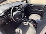 Ford Fiesta 1.0 EcoBoost ST-Line 100PK Stoelverwarming Voorruitverwarming Cruise Navi Parkeersensoren Climate Privacy Glass 17'' Velgen *Dealer Onderhouden*