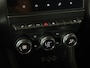 Renault Captur 1.3 TCe 140 AUT | Navi | Stoel & Stuur verwarming | Cruise Control | Carplay | 100 % Onderhouden!