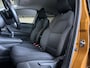 Renault Captur 1.3 TCe 140 AUT | Navi | Stoel & Stuur verwarming | Cruise Control | Carplay | 100 % Onderhouden!