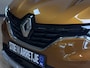 Renault Captur 1.3 TCe 140 AUT | Navi | Stoel & Stuur verwarming | Cruise Control | Carplay | 100 % Onderhouden!