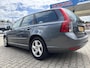 Volvo V50 2.0 Business Edition, climatronic, cruisecontrol, pdc, mooie ruime en prima rijdende auto afkomstig van de 2e eigenaar !