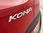 Hyundai Kona Electric EV FASHION 64 kWh | SoH 96,2%! | TREKHAAK | DODEHOEK DETECTIE | PDC | 3 FASEN | WARMTEPOMP | CAMERA | CLIMA | CRUISE ADAPT. | NAVI | PRIVACY GLASS | DAKRAILING | APPLE CAR PLAY & ADROID AUTO |