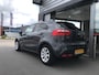 Kia Rio 1.2 Plus Pack Dealer onderhouden