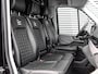Volkswagen Crafter 35 2.0 TDI 140pk DSG L3H3 EURO VI · Camera · Apple/Android Car Play · Trekhaak · Elek. Inklapbare Spiegels · ACC · Alarmklasse 3 · Garantie t/m 04-09-2028 of 120.000km