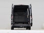 Volkswagen Crafter 35 2.0 TDI 140pk DSG L3H3 EURO VI · Camera · Apple/Android Car Play · Trekhaak · Elek. Inklapbare Spiegels · ACC · Alarmklasse 3 · Garantie t/m 04-09-2028 of 120.000km