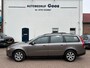 Volvo V70 2.5T Momentum