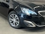 Peugeot 308 SW 1.2 PureTech Allure|1e eigenaar|NAP|Panoramadak|camera|Dodehoek|Leder|Distributie vervangen|volle service historie