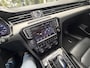 Volkswagen Passat Variant 1.4 TSI GTE Connected Series Plus Panodak,18Inch,Trekhaak,Camera 2016 Vol optie 204pk