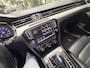 Volkswagen Passat Variant 1.4 TSI GTE Connected Series Plus Panodak,18Inch,Trekhaak,Camera 2016 Vol optie 204pk