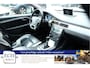 Volvo V70 2.0T 203 pk R-Edition, Leer, Navi, Stoelverwarming, Xenon, Trekhaak