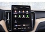 Volvo XC60 2.0 T6 Plug-in Hybrid AWD Plus Dark | PHEV Long Range | Trekhaak | Panoramadak | Head-up Display | 360 Graden Camera | Harman Kardon Audio | Keyless Entry | Elektrische Achterklep | Navigatie Google Maps | Elektrisch Verstelbare Voorstoelen | Cruise Control Adaptief | BLIS