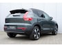 Volvo EX40 Single Motor Extended Range Ultra Europa 82 kWh | Panoramadak | Harman Kardon audio | 19" Lichtmetalen velgen | Getint glas | Dakspoiler | Black Edition emblemen | Elektrisch verstelbare voorstoelen | Stoel- & Stuurwielverwarming | Adaptieve Cruise Control met Pilot Assist | BLIS Dodehoekdetectie