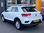 Volkswagen T-Roc 1.5 TSI Sport - Automaat - Trekhaak - CarPlay - ACC - LED - Stoelverwarming