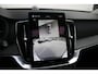 Volvo XC90 2.0 T8 Plug-in hybrid AWD Ultra Dark Exec. Ed. | Verwarmde, Geventileerde en Masserende Voorstoelen | Luchtvering | Panoramisch Schuif-/Kanteldak | 360º Camera | Getint Glas | Bowers & Wilkins | 22" velgen