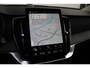 Volvo XC90 T8 Plug-in hybrid AWD Ultra Dark Exec. Ed. | Verwarmde, Geventileerde en Masserende Voorstoelen | Luchtvering | Panoramisch Schuif-/Kanteldak | 360º Camera | Getint Glas | Bowers & Wilkins | 22" velgen