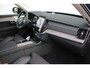 Volvo XC90 T8 Plug-in hybrid AWD Ultra Dark Exec. Ed. | Verwarmde, Geventileerde en Masserende Voorstoelen | Luchtvering | Panoramisch Schuif-/Kanteldak | 360º Camera | Getint Glas | Bowers & Wilkins | 22" velgen